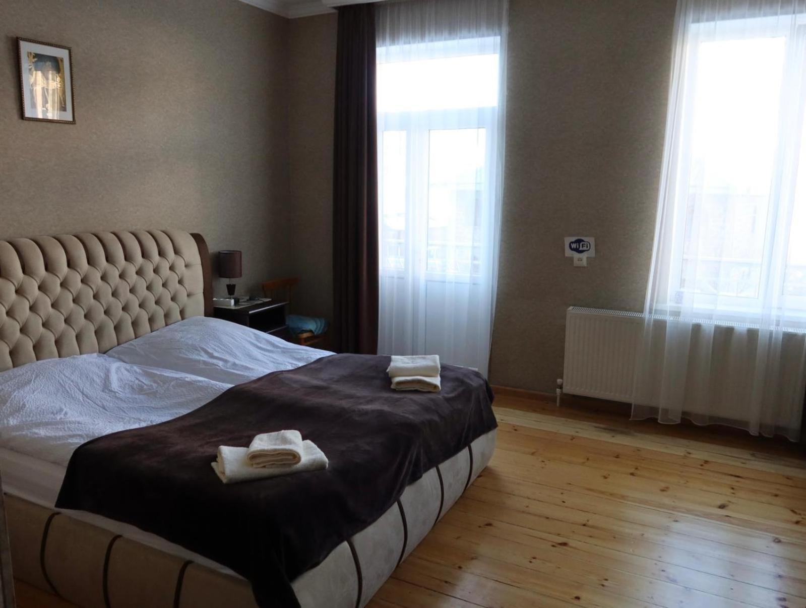 Family Hotel 7 Sisters Kazbegi Exterior foto